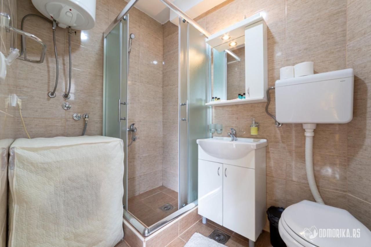 Apartmani Nina S Bajina Basta Exterior foto